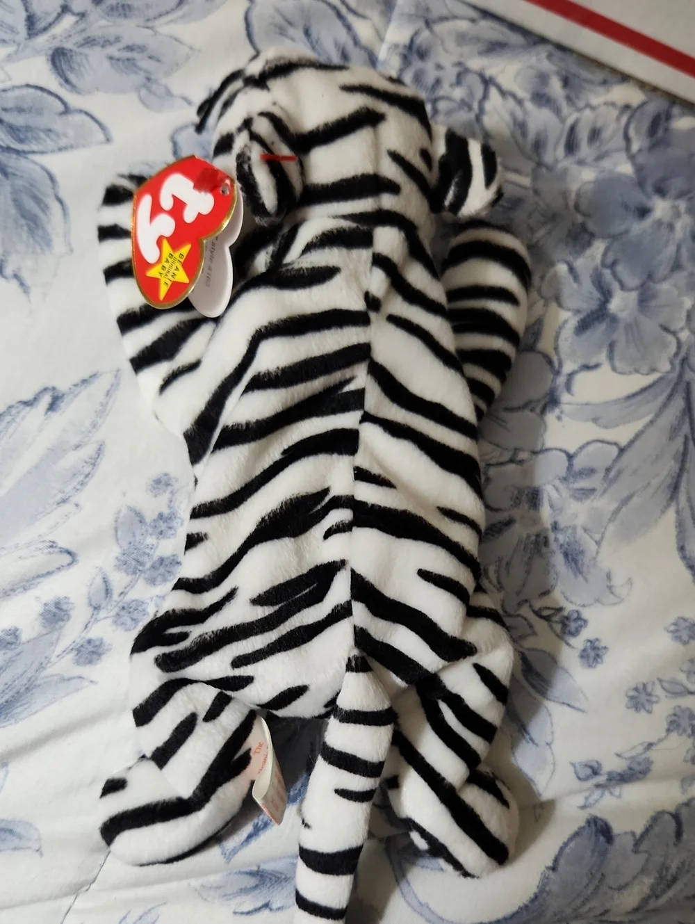 NWT BLIZZARD Vintage Beanie Baby, 1996, black/white  tiger